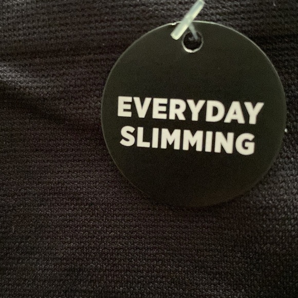 Jockey Women's Slimming High Waisted Brief Black small NWT non slip high rise - Picture 5 of 8